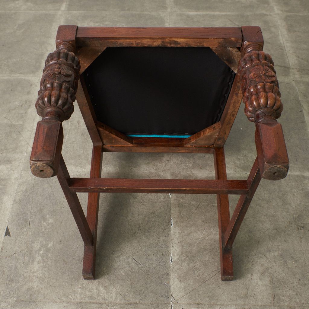 張替済 英国 アンティーク ダイニングチェア 木彫刻 オーク 木製