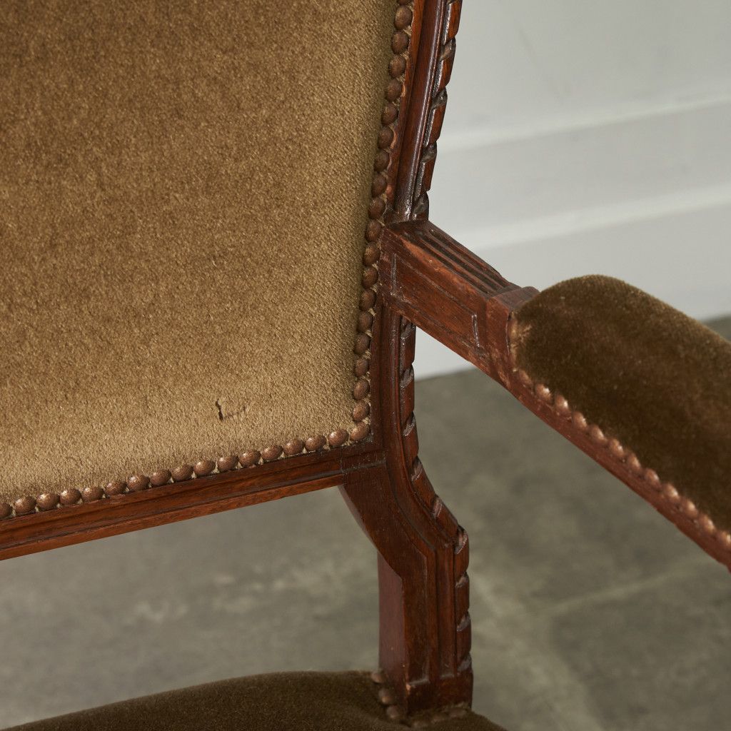 西洋 アンティーク アームチェア 木彫刻 ダイニングチェア 木製 オーク