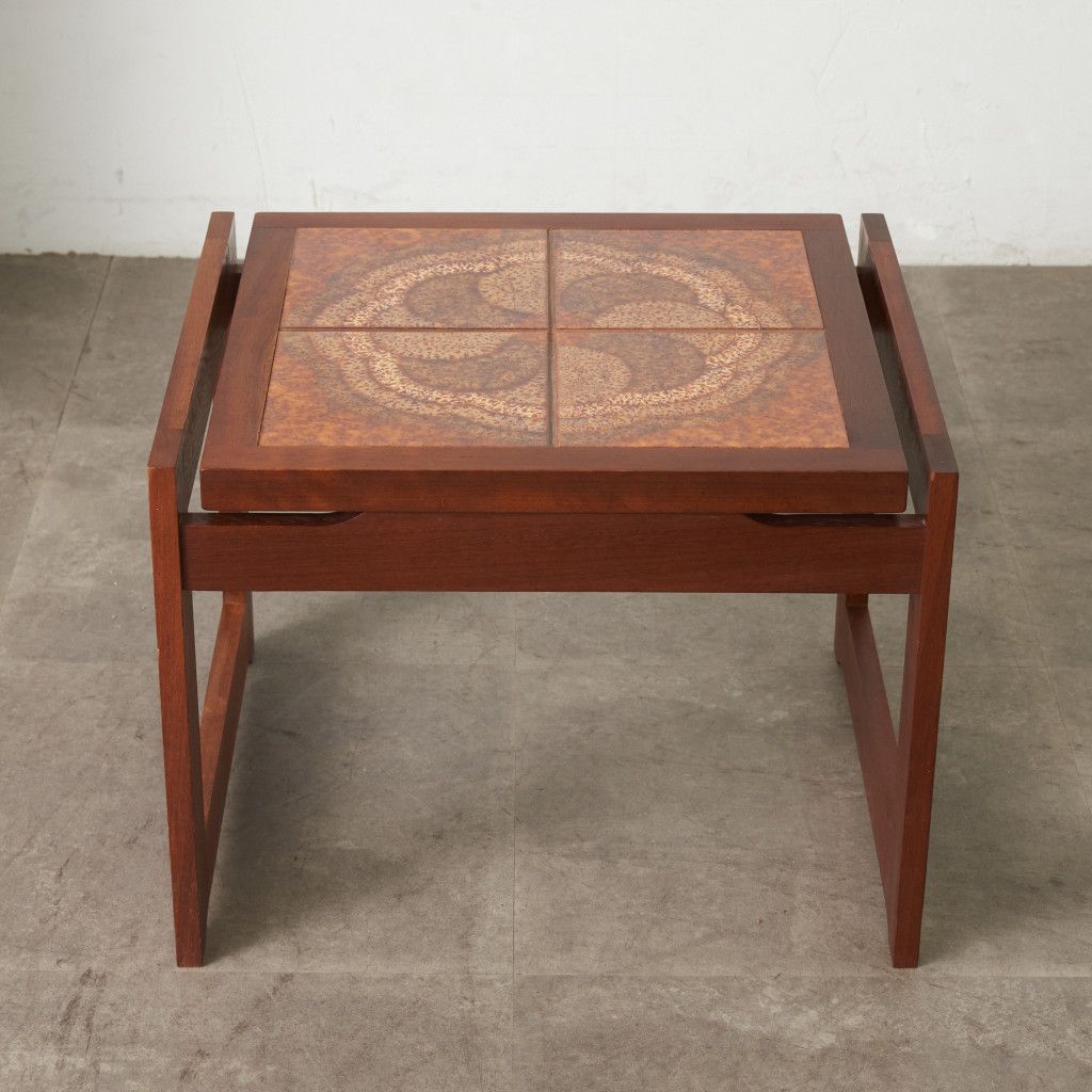 英国 ヴィンテージ タイルトップ コーヒーテーブル 木製 ミッド