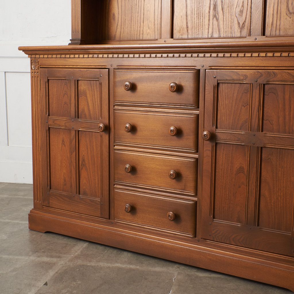 ERCOL ウェルシュドレッサー キャビネット オールドコロニアル 英国