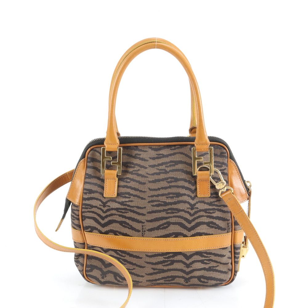 美品 ヴィンテージ フェンディ ゼブラ柄 レザー 2WAY ショルダーバッグ