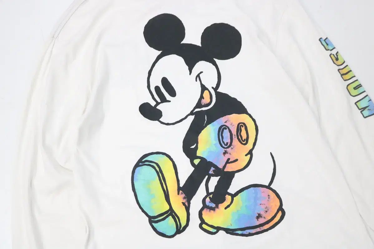 ディズニー 正規品 ヴィンテージ ミッキーマウス レインボー タイ