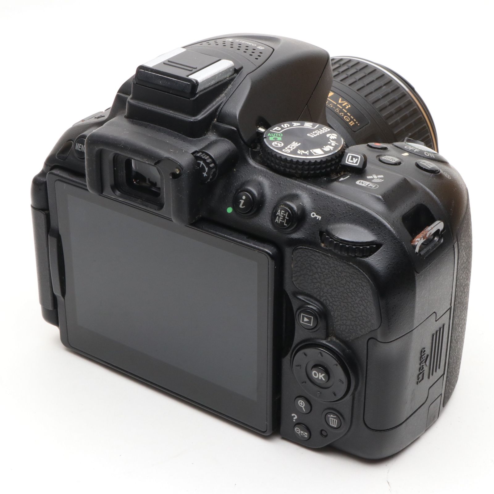 Nikon デジタル一眼レフカメラ D5300 18-55mm VR II レンズキット