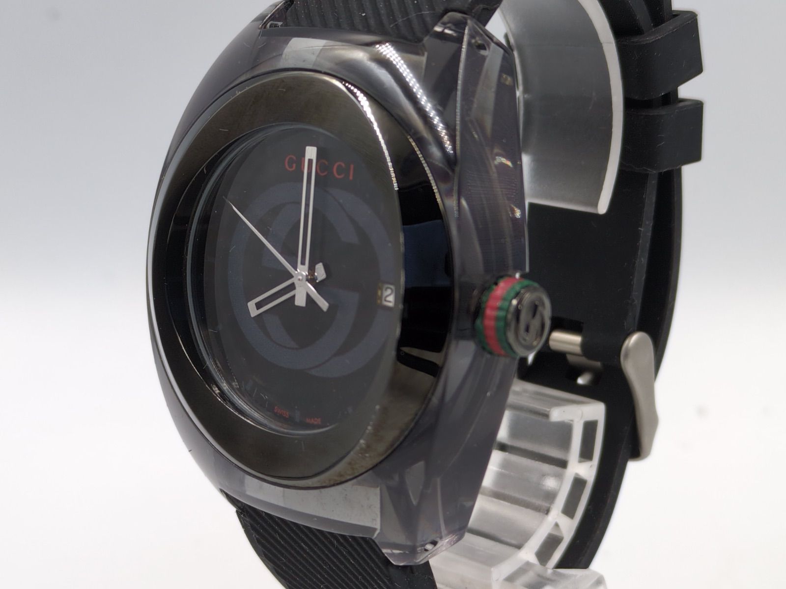 GUCCI グッチ SYNC シンク ブラック メンズ腕時計 ラバーベルト 箱付き