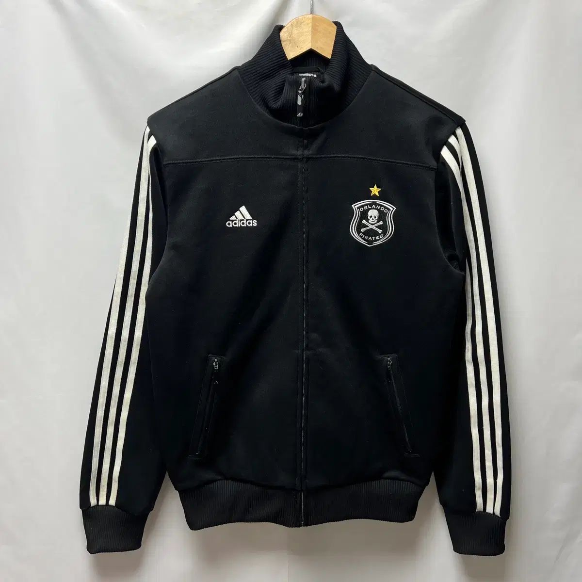 正規品/95 adidas アディダス オール Orlando パイリPirates ヒトカゲ