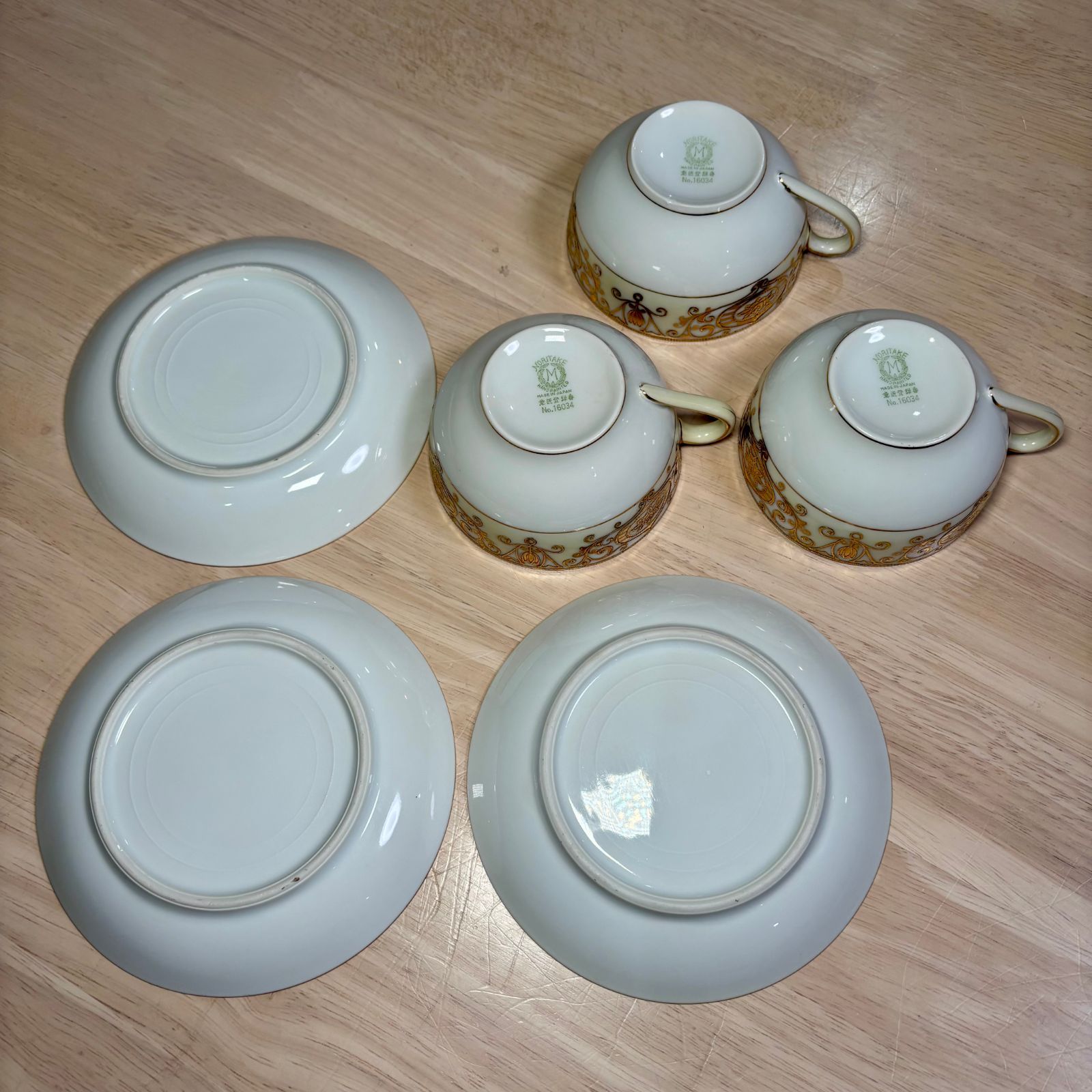 美品】オールドノリタケ 金彩 ティーカップ&ソーサー 3客セット - メルカリ