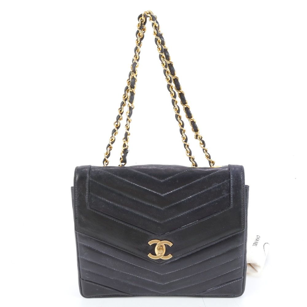 シャネル Vステッチ ラムスキン レザー 2WAY チェーン ショルダー
