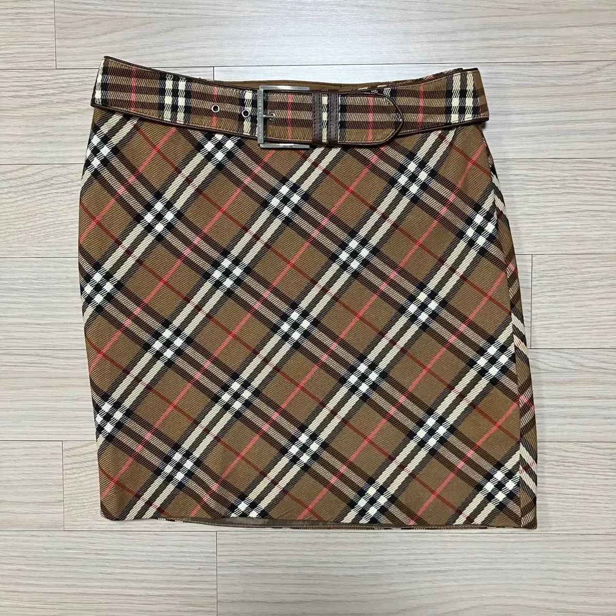 バーバリー ブルーレーベル ノバ チェック ベルト スカート - メルカリ