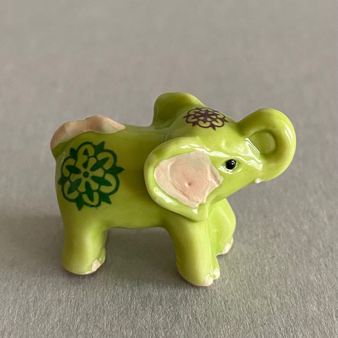 象（花ロゼット模様）のフェーブ／ゾウのパレード／フランス雑貨／陶器