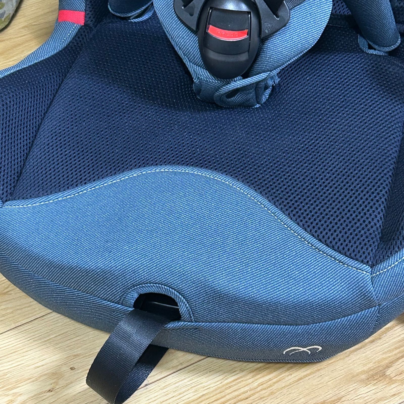 エールベベ パパット2 プレミアム 2023年製 極美品 ジュニアシート