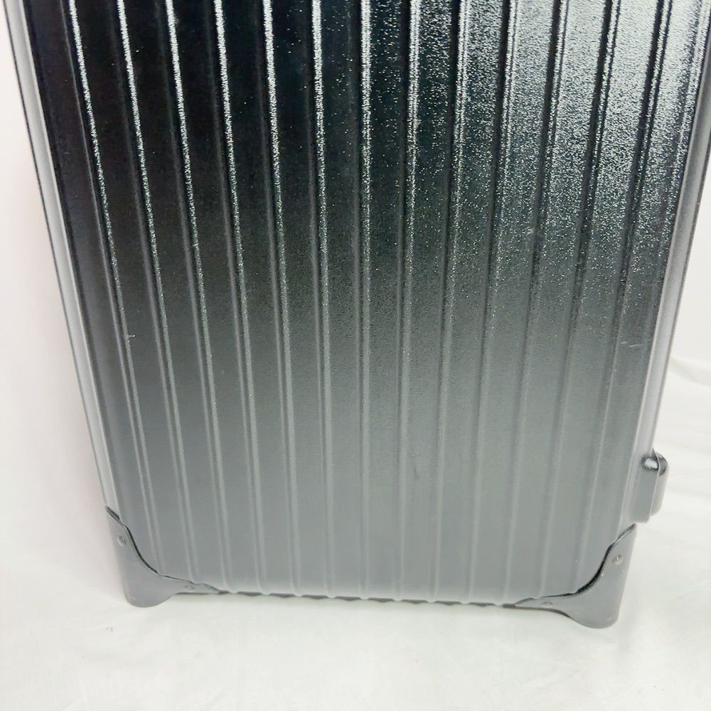 RIMOWA ブラック キャリーケース 機内持ち込み可能リモワ キャリー