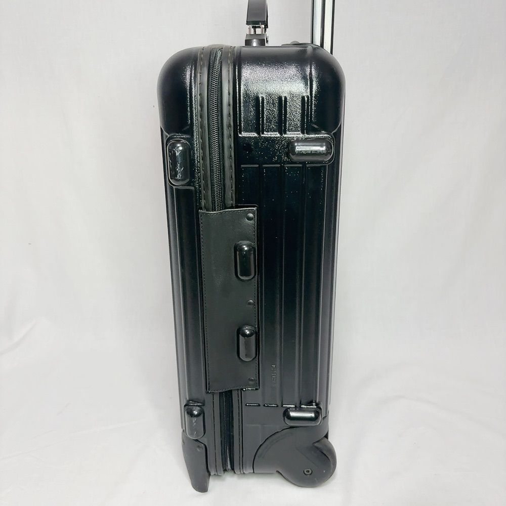 RIMOWA ブラック キャリーケース 機内持ち込み可能リモワ キャリー