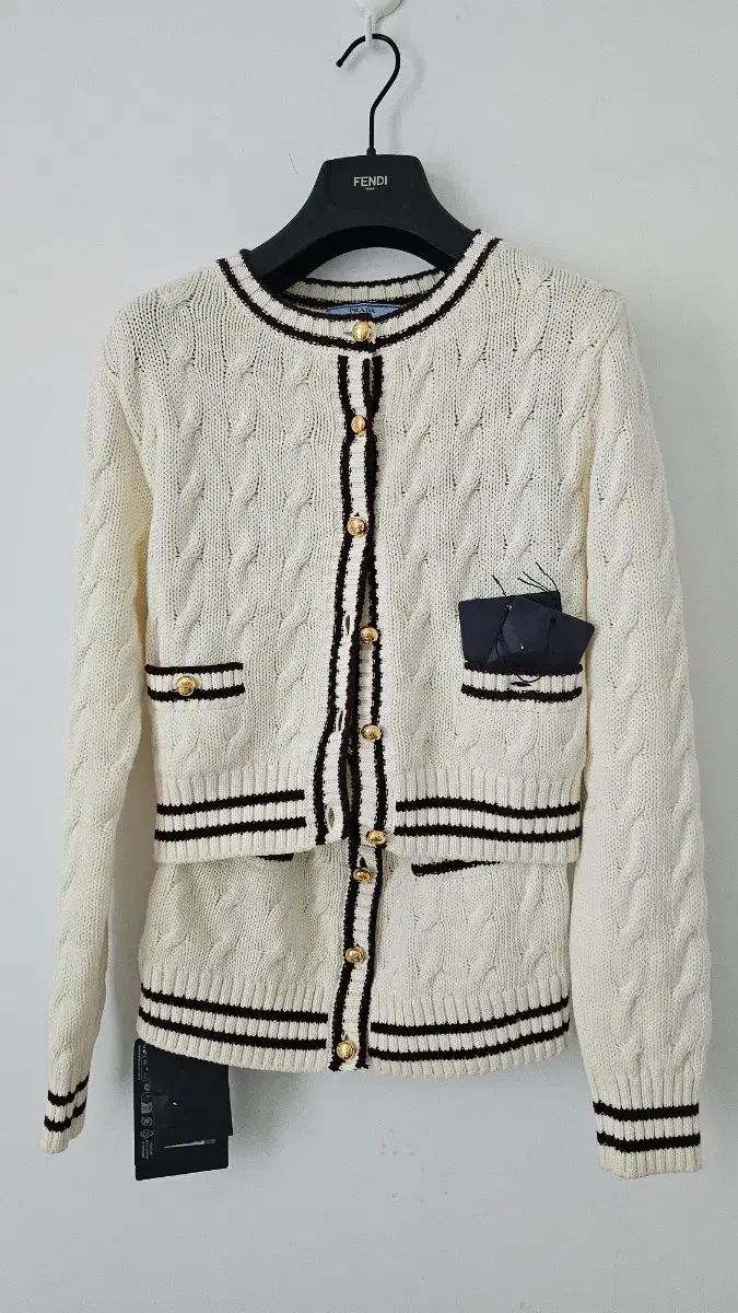 PRADA プラダ カーディガン スカート セット 36 - メルカリ