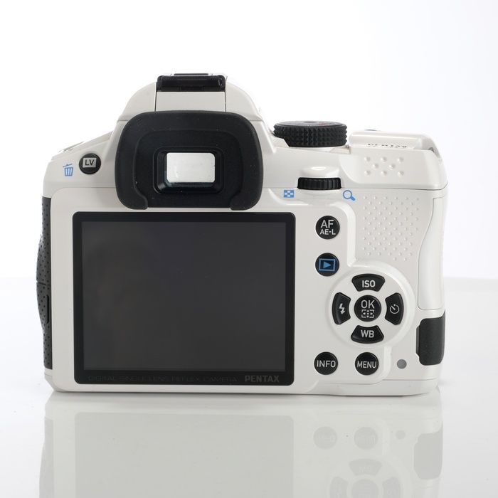中古】(ペンタックス) PENTAX K-30 ボディ クリスタルホワイト - メルカリ