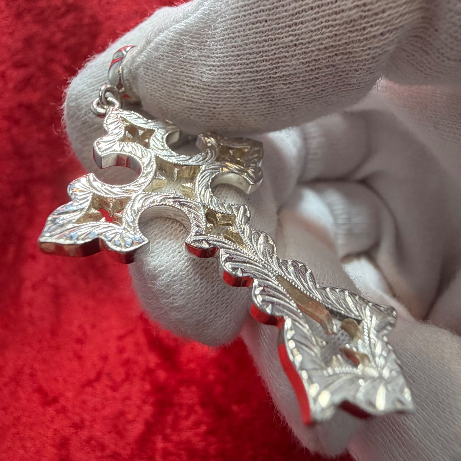 美品 ノートルダムクロス ペンダントトップ ローリーロドキン/Loree