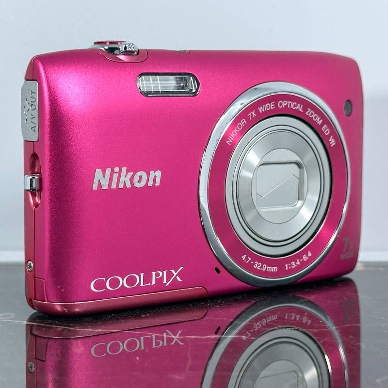 美品】Nikon COOLPIX S3500 ピンク 2010万画素 26mm広角 光学7倍ズーム