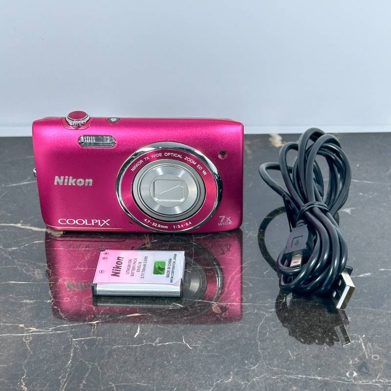 美品】Nikon COOLPIX S3500 ピンク 2010万画素 26mm広角 光学7倍ズーム