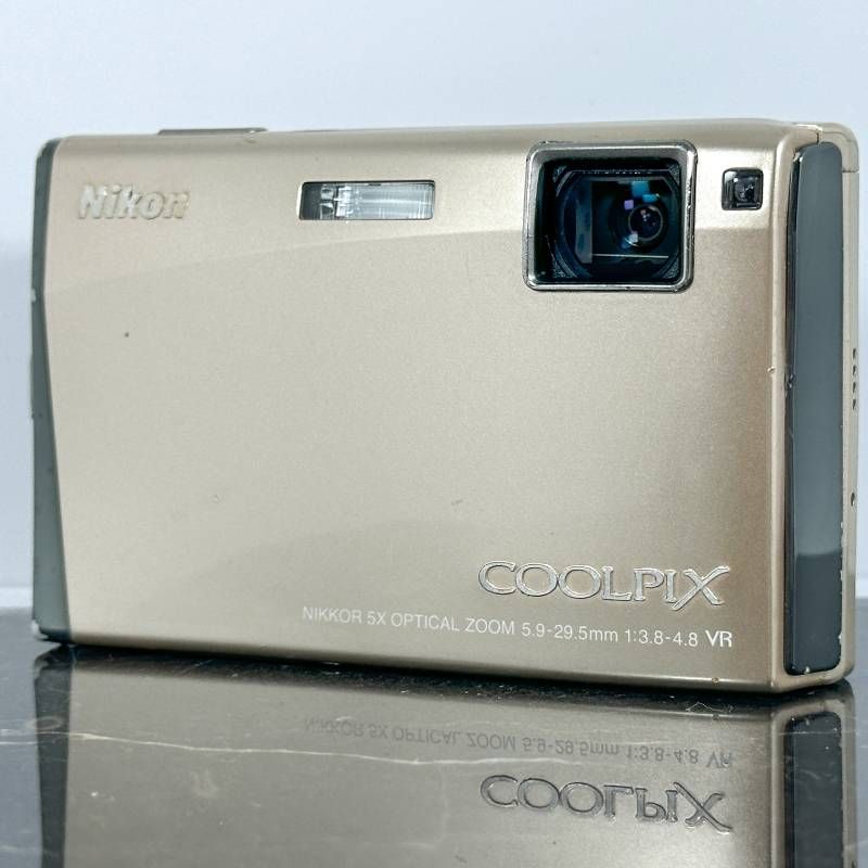 極美 Y2K Nikon COOLPIX S60 ゴールド レトロ ニコン Nikon COOLPIX S60 ゴールド コンパクトデジタルカメラ 1000万画素 CCD