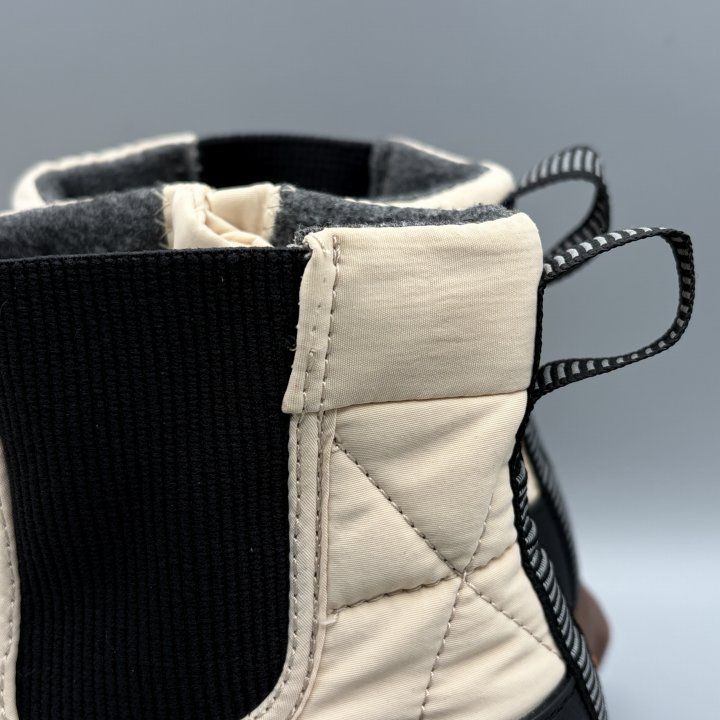 BOGS スノーブーツ ベージュ JP24cm セダーチェルシー レディース/女性