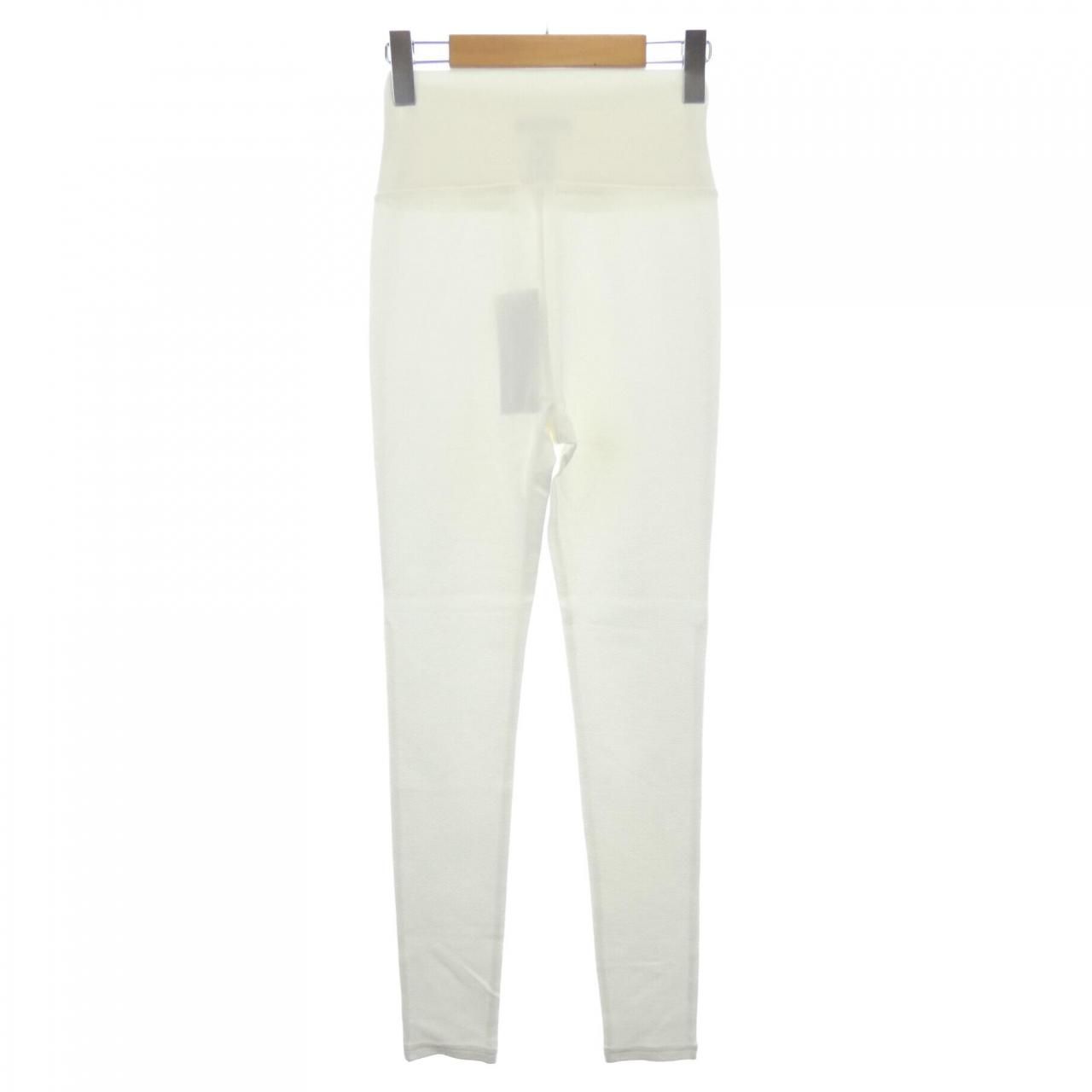 THE NEWHOUSE レギンス ザニューハウス THE NEWHOUSE レギンス - メルカリ