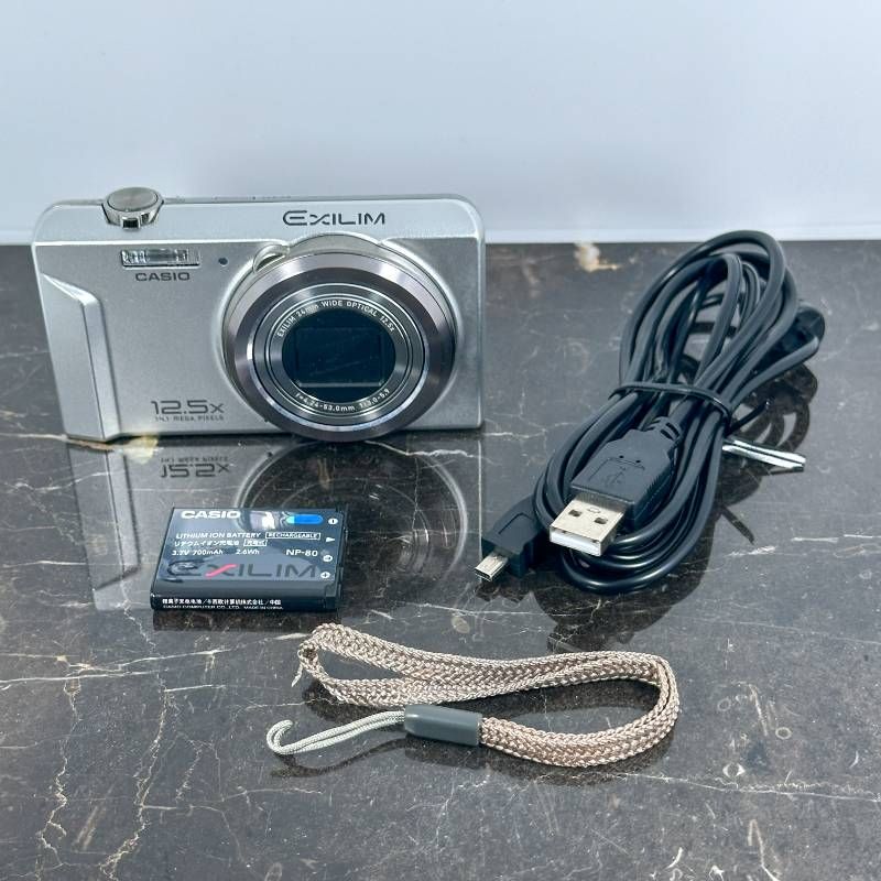 CASIO EXILIM EX-ZS100 シルバー コンパクトデジタルカメラ 1410万画素