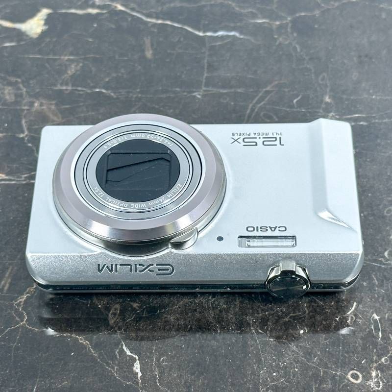 CASIO EXILIM EX-ZS100 シルバー コンパクトデジタルカメラ 1410万画素