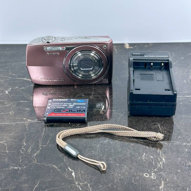 美品】CASIO EXILIM EX-Z2000 ピンク 1410万画素 26mm広角 光学5倍
