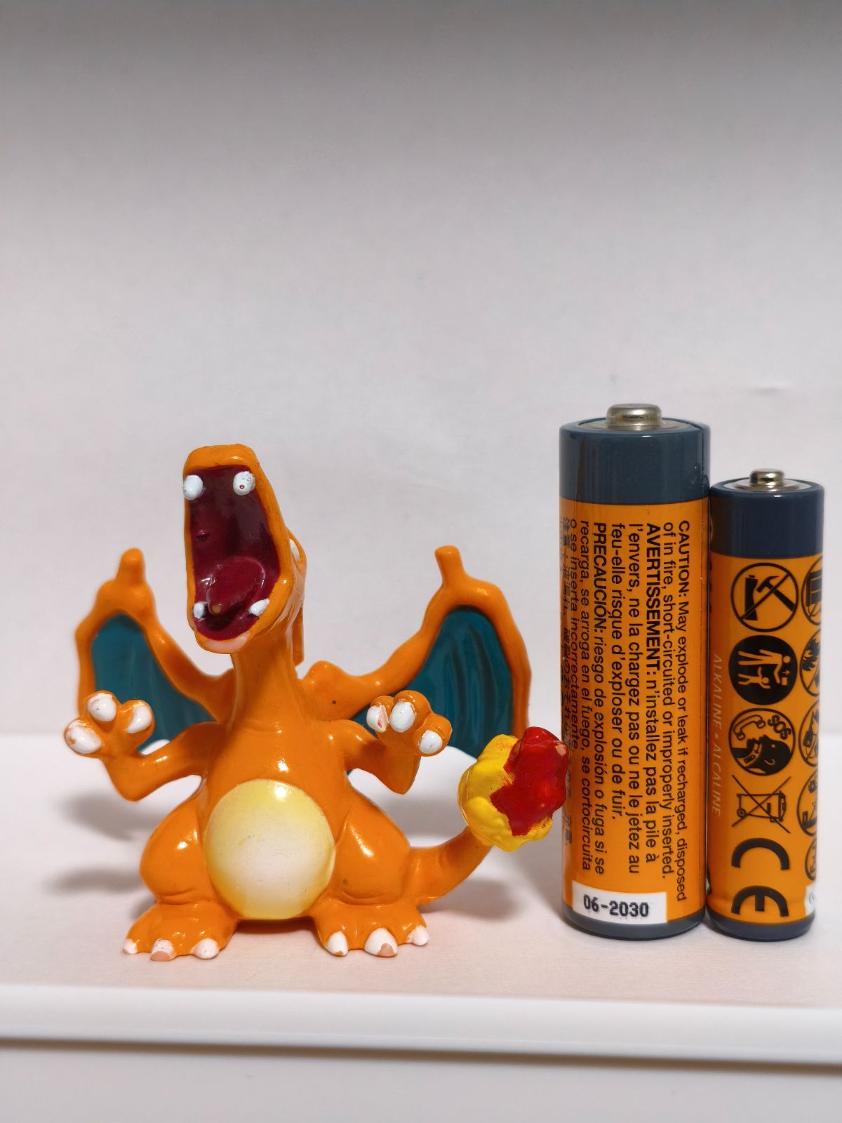 リザードン モンコレ 初期 フィギュア ポケモン - メルカリ