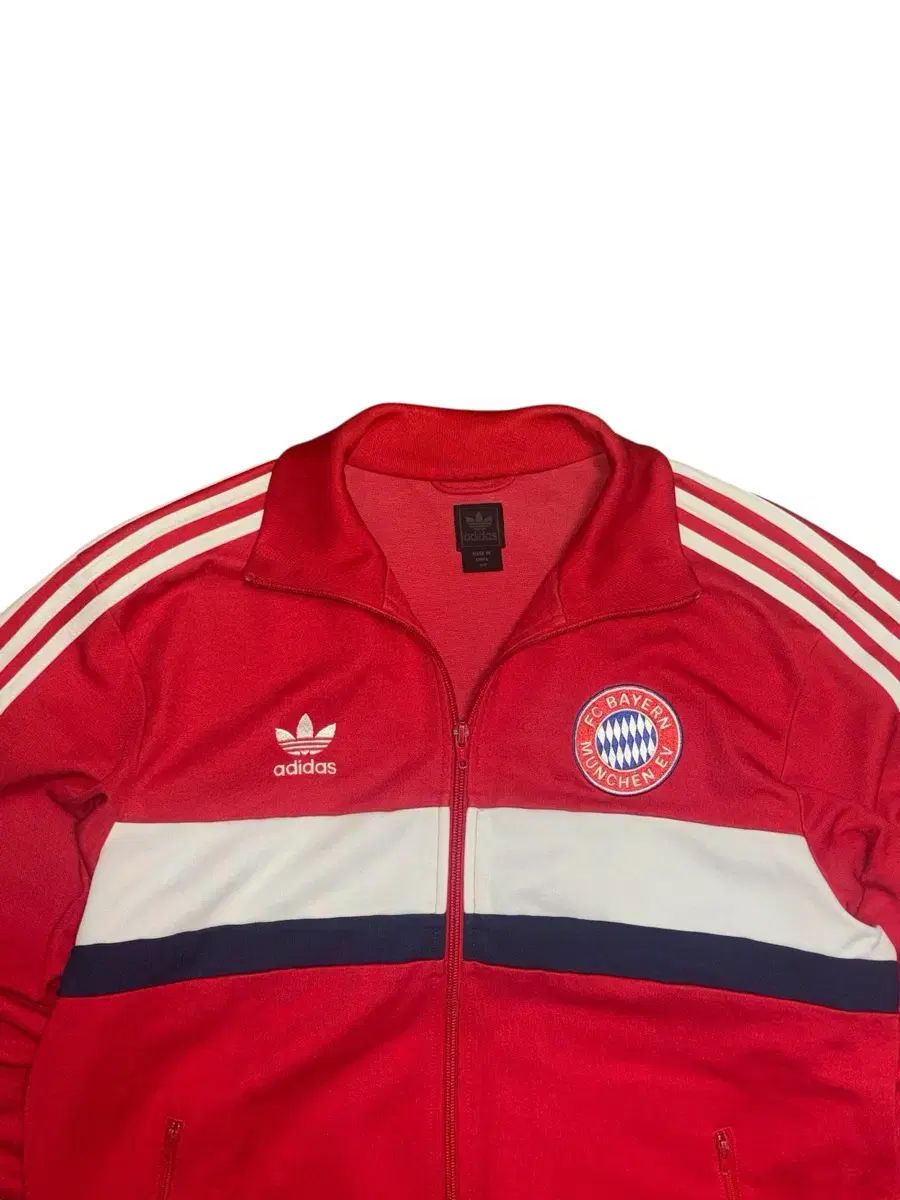 アディダス FCバイエルン・ミュンヘン トラックジャージ - メルカリ