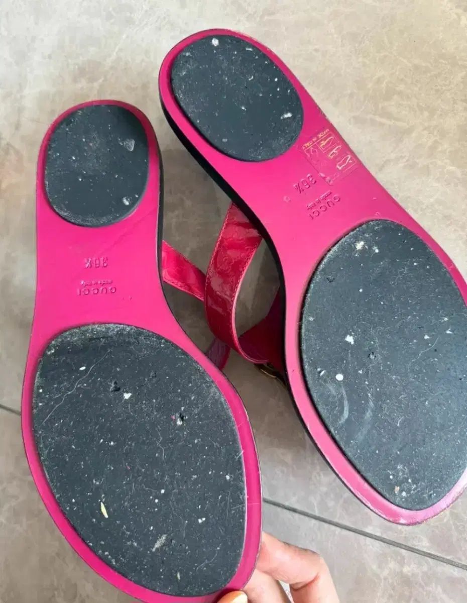 グッチ ピンク GG ロゴ ビーチサンダル サンダル 36 5 正規品 230 235