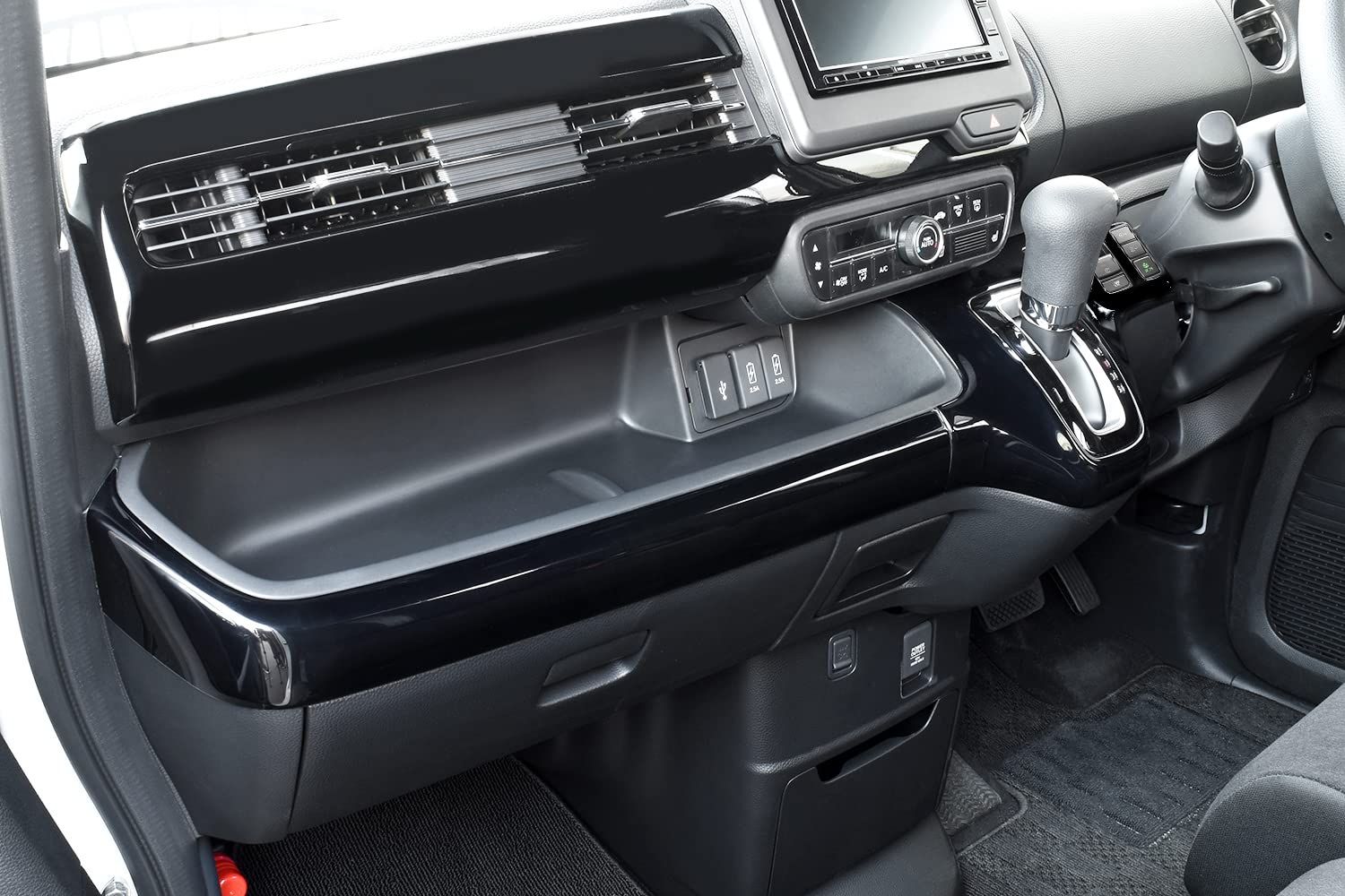 新品 SecondStage ホンダ N-BOX(JF3/JF4) インパネラインパネル オート