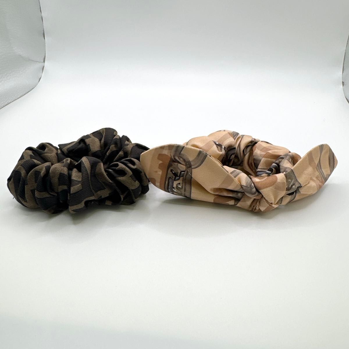 極美品□ FENDI フェンディ ズッカ柄 ズッキーノ シュシュ ヘアゴム 2