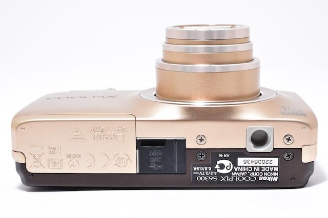 並品＞ Nikon デジタルカメラ COOLPIX (クールピクス) S6300