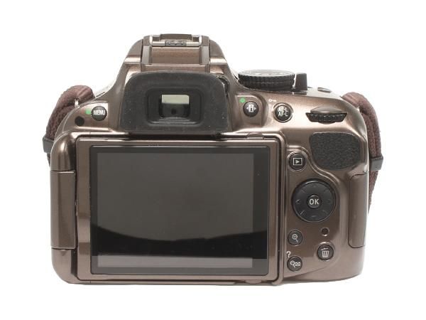 訳あり ニコン デジタル一眼レフカメラ D5200 ボディ Nikon - メルカリ