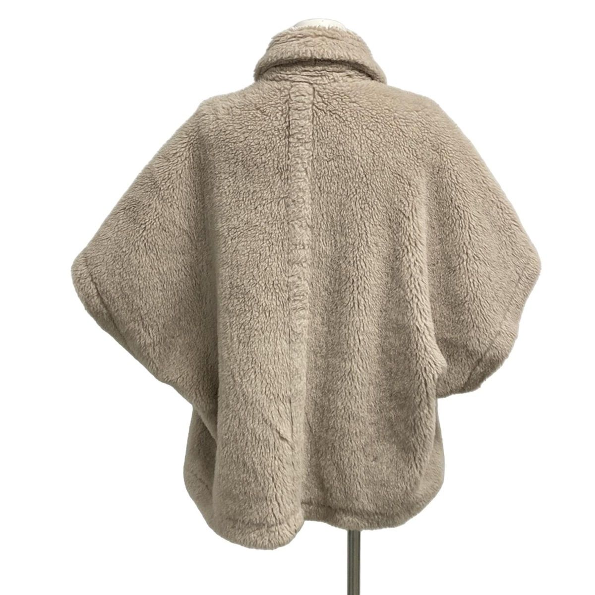 Max Mara(マックスマーラ) ポンチョ レディース テディベアケープ