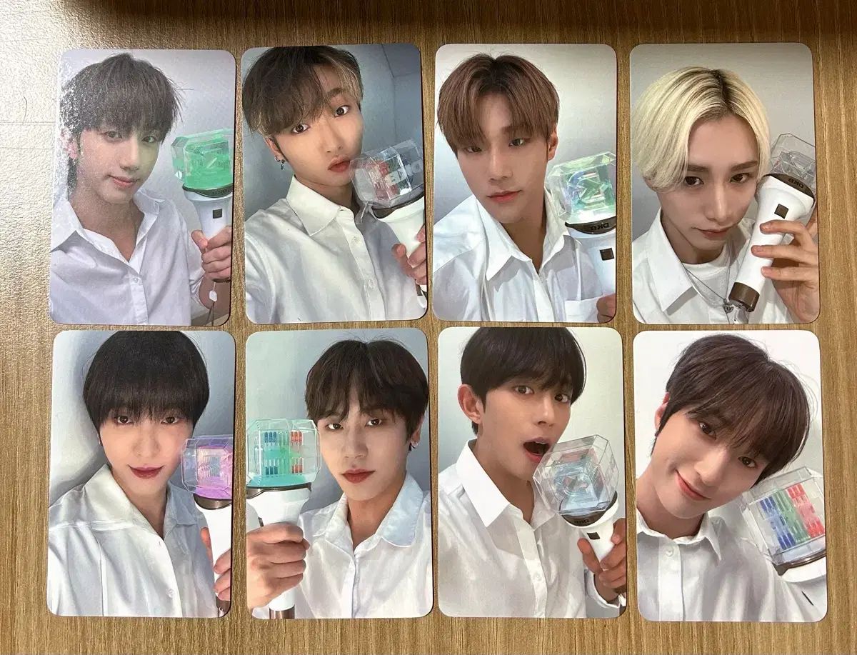 DKB ペンライト トレカ まとめ - メルカリ