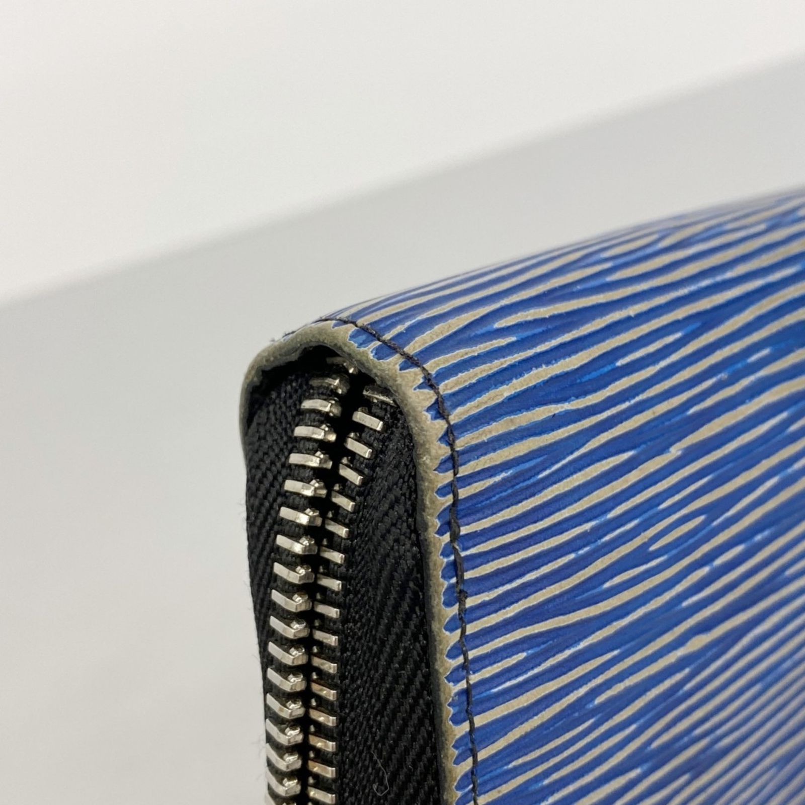 ルイ・ヴィトン(Louis Vuitton) ルイ・ヴィトン 長財布 エピ デニム