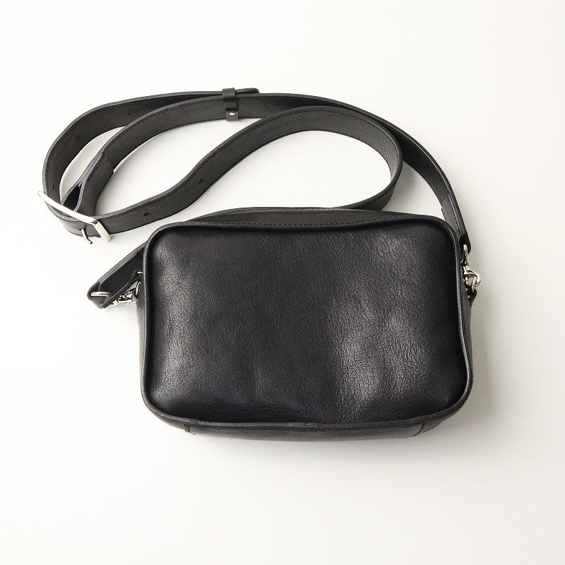 美品 SHOJIFUJITA ショウジフジタ OUTIL 4 ボックス型レザーショルダー 