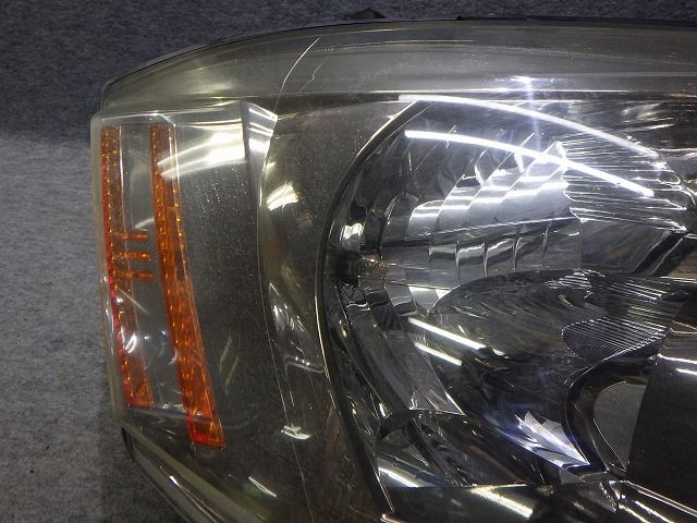 10系 アルファード 右ヘッドライト HID ANH MNH10/15 前期 58-2 3 