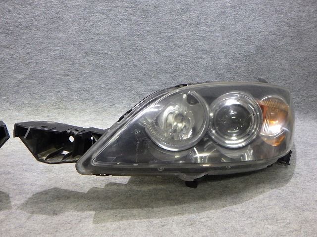 アクセラ ヘッドライト 左右 HID BK5P P2952 レベ付 B37-51-041/031