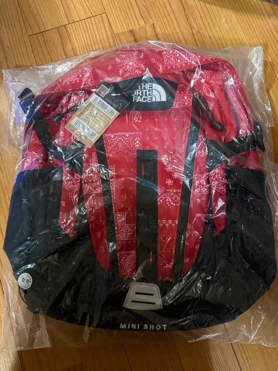 THE NORTH FACE ザノースフェイス ベイズリー ミニ版