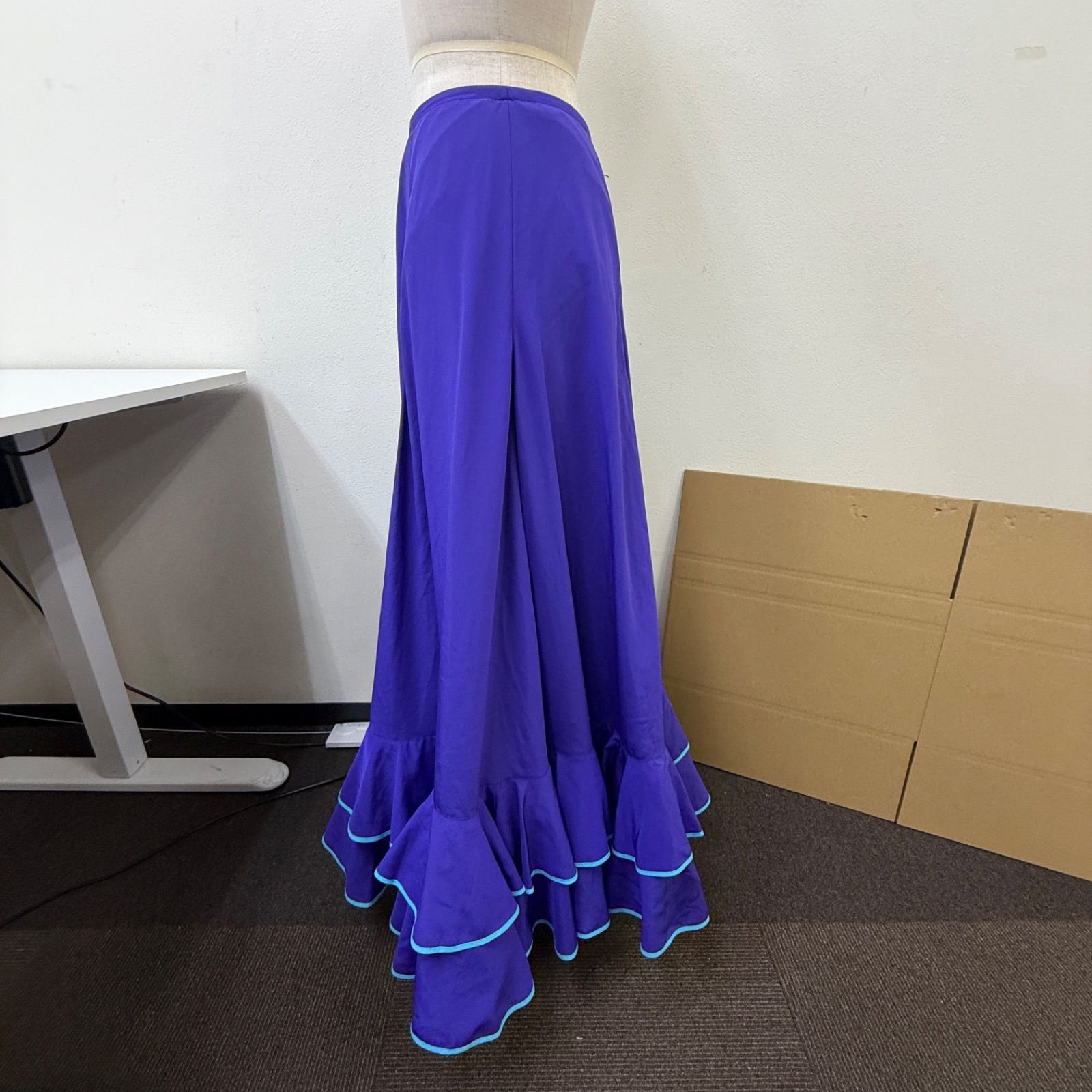 フラメンコ衣装 スカート ファルダ 紫 シンプル 無地 フリル - メルカリ
