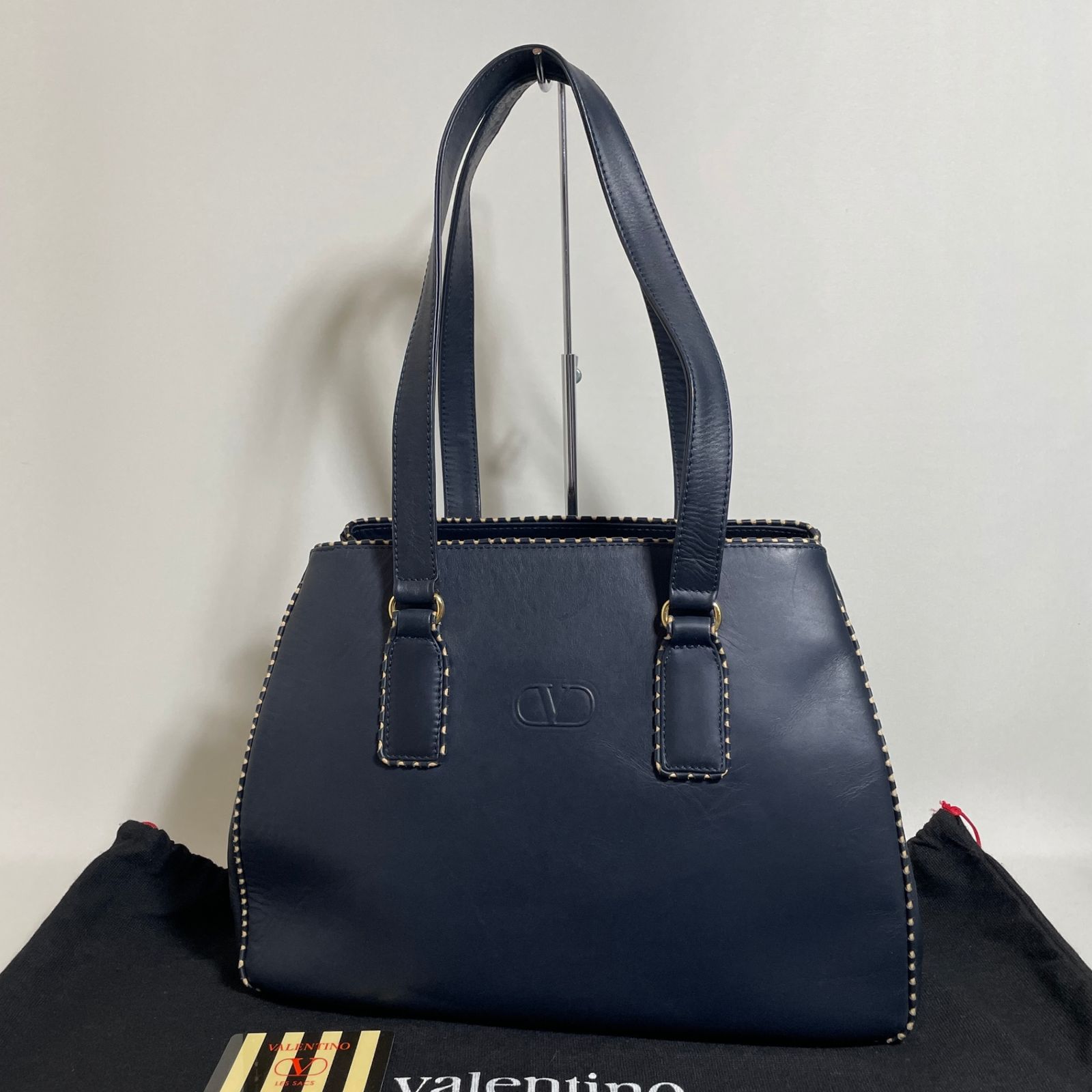 2601-10｜ヴァレンティノ ガラヴァーニ ショルダーバッグ レザー