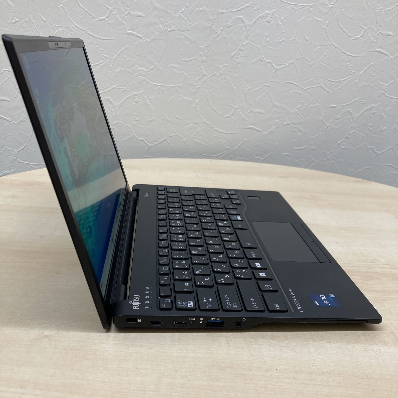 美品】富士通 U9313/N i7 第13世代 32GB SSD512GB - メルカリ