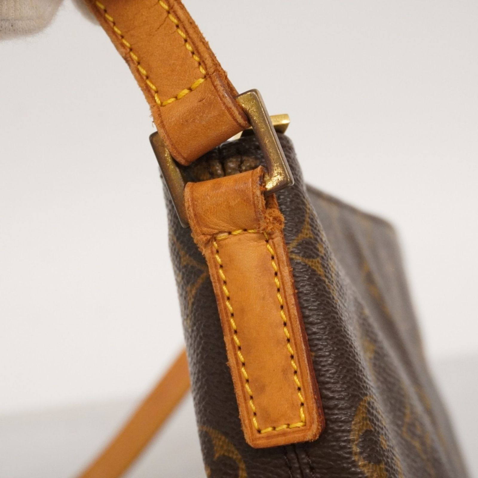 ルイ・ヴィトン(Louis Vuitton) ルイ・ヴィトン ショルダーバッグ