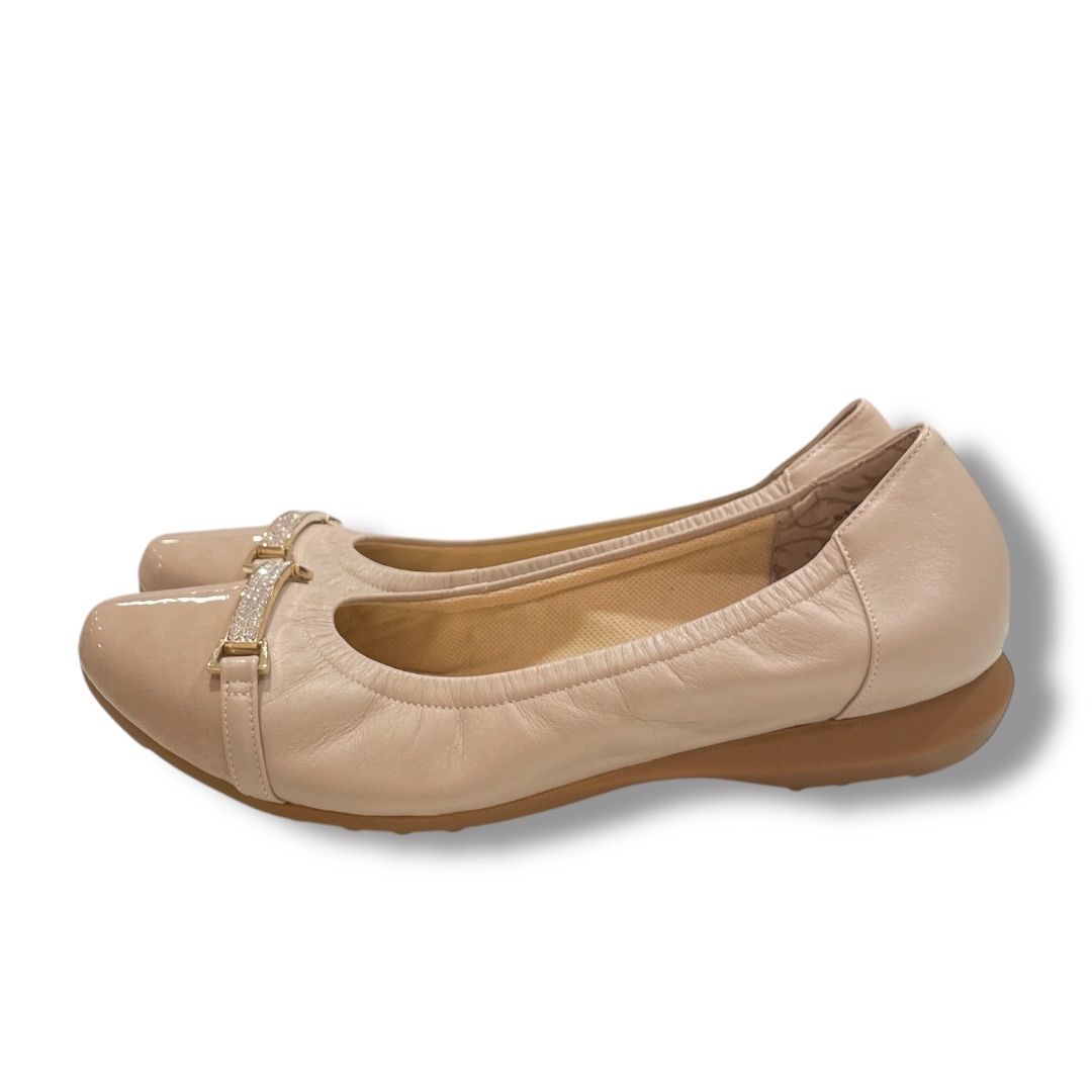 卑弥呼 HIMIKO ヒミコ きらめくビットのスニーカーパンプス フラット