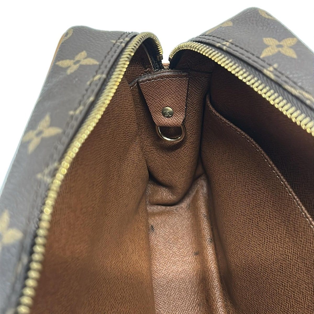 LOUIS VUITTON(ルイヴィトン) セカンドバッグ モノグラム