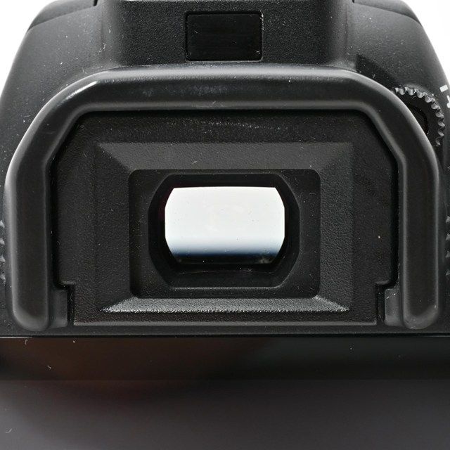 良品＞ Canon EOS Kiss X7 レンズキット｜EF-S18-55mm F3.5-5.6 IS STM