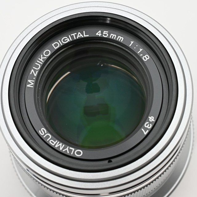 美品＞ OLYMPUS M.ZUIKO DIGITAL 45mm F1.8 シルバー｜明るい単焦点