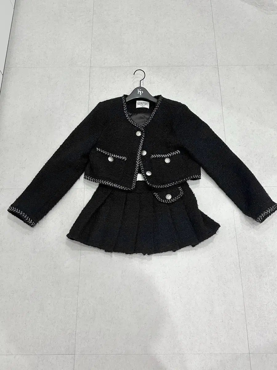 カーキポイント ツイード ジャケット スカート セット ブラック 新品